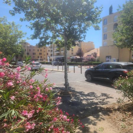 Grand Studio Cabine Proche Plage Et Port Gruissan Exterior foto